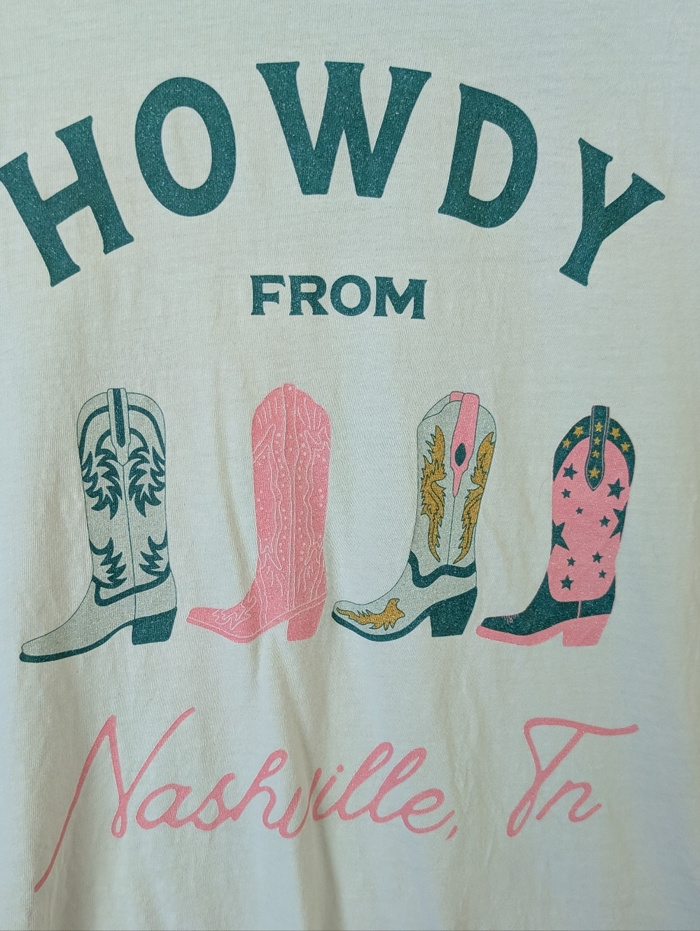 Pink Lily Comfort Colors Cream Crewneck Tee with Howdy And Boots Graphic Size M - Picture 2 of 4